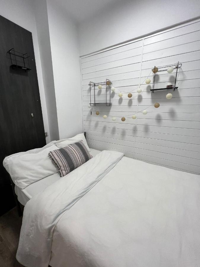 First Studio Bucarest Extérieur photo