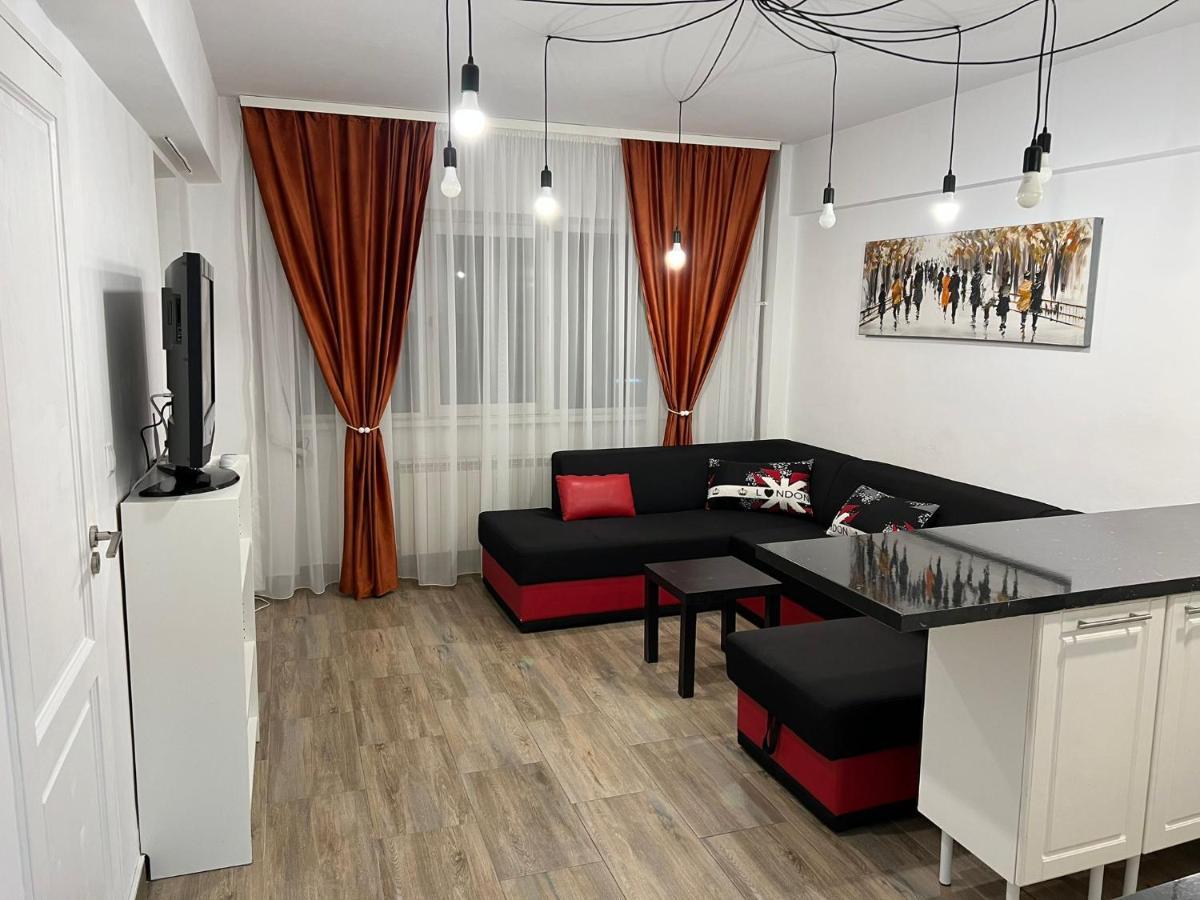 First Studio Bucarest Extérieur photo